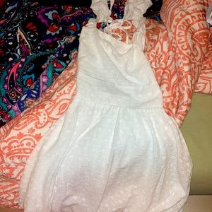 Brand new white dress from Altar’d State!